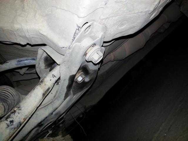 Замена сайлентблоков в toyota corolla