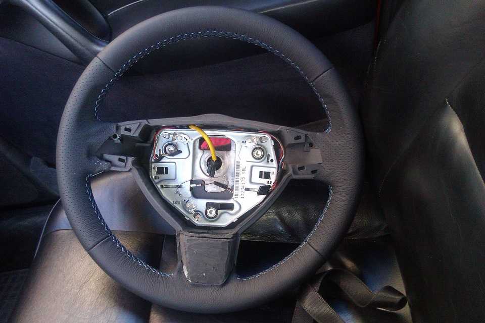 Opel astra g снятие и установка рулевого колеса