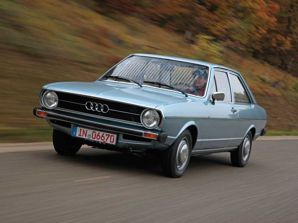 Центральная консоль — снятие и установкаaudi 80 b3