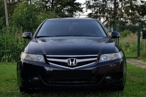 Замена лобового стекла на автомобилях Honda